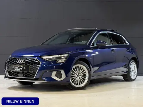 Audi A3 Sportback 40 TFSI e Advanced edition | Panoramadak | NL auto | Carplay | Sportstoelen | Full