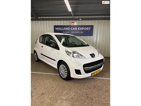 Peugeot 107 1.0-12V XR