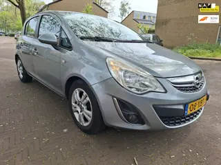 Opel Corsa Airco / 5 deurs / inruilkoopje