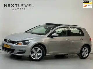 Volkswagen Golf 1.4 TSI Highline Automaat PANO Massage Cruise