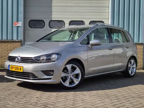 VOLKSWAGEN GOLF 1.4 TSI CON. SERIES