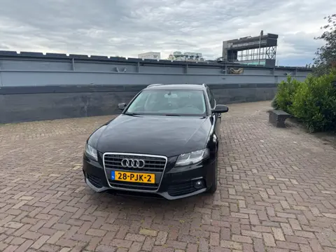 Audi A4 Avant 2.0 TDI Business Edition EXPORT