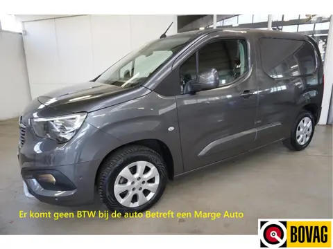 Opel Combo 1.6D Selection Navigatie - Stoel+Stuurverwarming L.M.Velgen
