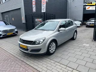 Opel Astra 1.6 Sport Trekhaak Airco NAP APK