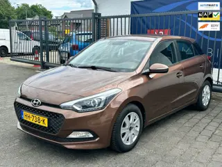 Hyundai I20 1.2 HP i-Motion Comfort / AIRCO / CRUISE CONTROL / SENSOREN / NAP!!