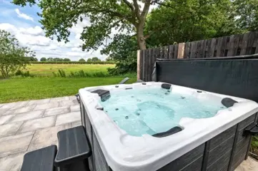 SPABAD Maxicuzzi Yayago: 200x200x82 cm