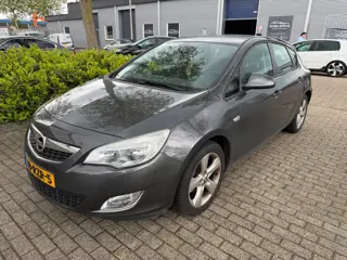 Opel Astra 1.4 Turbo Edition MOTOR KOPOT LOOP WEL