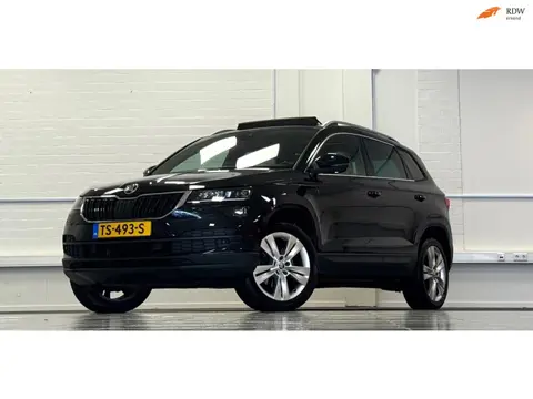 Skoda Karoq 1.5 TSI ACT Style Business Lerenbekleding Adaptieve cruise Trekhaak
