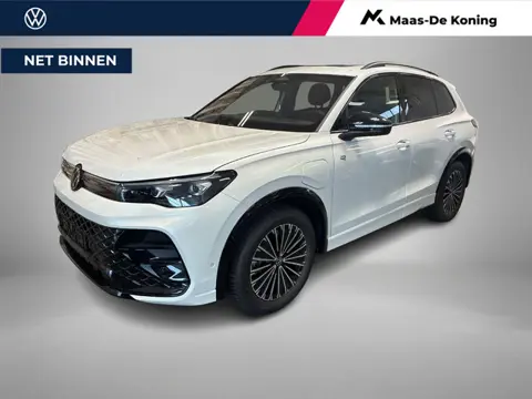 Volkswagen Tiguan 1.5 272pk DSG eHybrid R-Line · Panoramadak · Leder 360 Camera · Wegklapbare Trekha