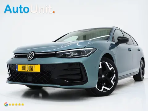 Volkswagen Passat Variant 1.5 eHybrid R-Line Edition | Panoramadak | Vol Leder | Harman/Kardon | HUD