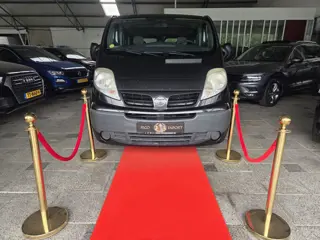 Nissan Primastar Minibus 2.0i L1H1 Acenta 8P