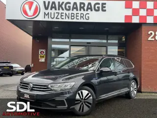 Volkswagen Passat Variant 1.4 TSI PHEV GTE Business // DEALER ONDERHOUDEN // ERGO COMFORT // TREKHAA