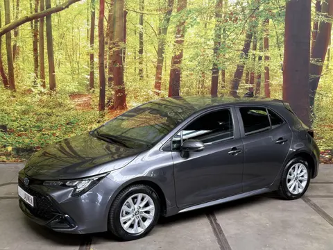 Toyota Corolla Hybrid 140 Active Automaat Navi Camera LED Rijstrook ACC Virtual Apple Carplay