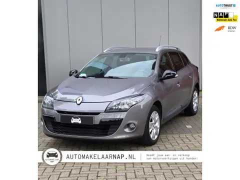 Renault Mégane Estate 1.4 TCe Parisienne / Org. NL / Lage Km-stand / Navigatie /