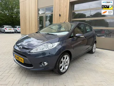 Ford Fiesta 1.25 Titanium 5DRS|Parkeersensoren |Cruise Controle|keyless|Clima|Nieuwe APK
