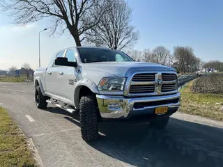 Dodge RAM 2500 SLT