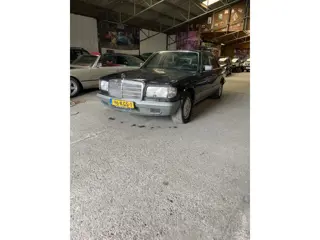 Mercedes-Benz S-Klasse Belastingvrij is 280se op kenteken maar is geheel model 1988 met 300se motor.