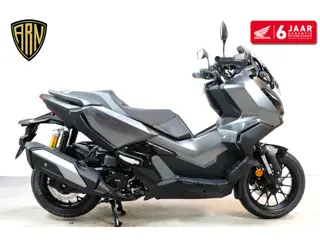 Honda ADV 350 (bj 2026, automaat)