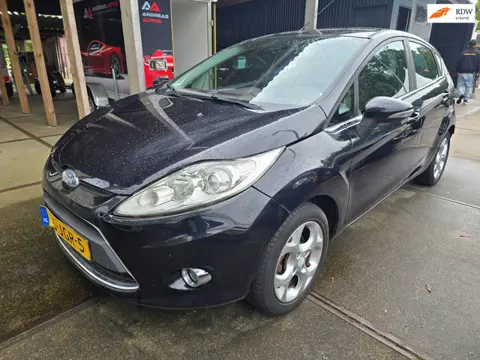 Ford Fiesta 1.4 Titanium Airco 5-Deurs trekhaak