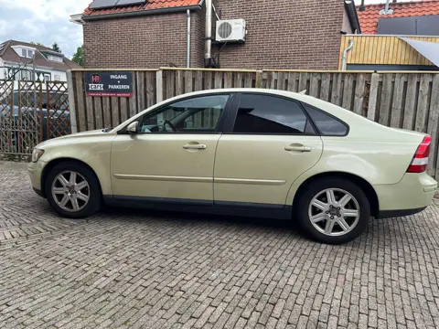 Volvo S40 2.4 Summum