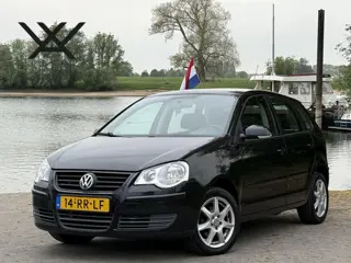 Volkswagen Polo 1.4-16V Comfortline | Airco | Apple Carplay