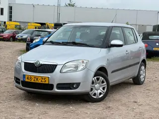 Skoda Fabia 1.4-16V Ambiente/ RIJDT HEERLIJK