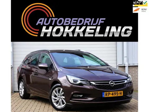 Opel Astra Sports Tourer 1.0 Turbo Innovation 105pk; Automaat+Camera=ZEER LUXE !!