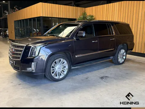 Cadillac Escalade 6.2 V8 Platinum ESV. Lange uitvoering met 8 zitplaatsen !! Europese auto