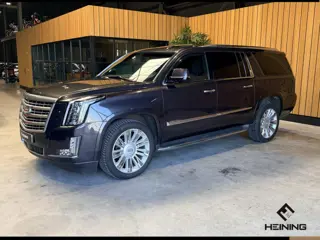 Cadillac Escalade 6.2 V8 Platinum ESV. Verlengde uitvoering met 8 zitplaatsen !! Europese auto