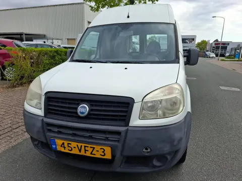 Fiat Doblò 1.6 CNG Basis HD