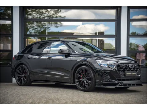 Audi Q8 60 TFSI e quattro Pro Line S Competition (bj 2025)