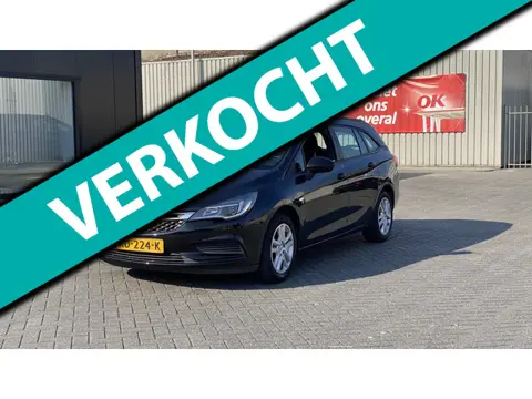 Opel Astra Sports Tourer 1.0 Business+