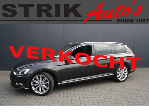 Volkswagen Passat Variant 2.0 TSI Highline - AUTOMAAT - PANORAMADAK - TREKHAAK - ALARM - NAVIGATIE -