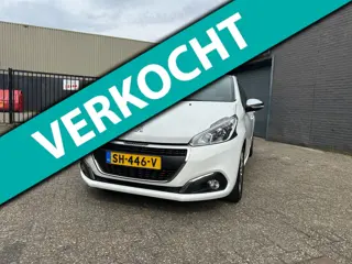 Peugeot 208 1.6 BlueHDi Blue Lease Executive Clima Cruise Navi Pano PDC LM-Wielen APK NAP.