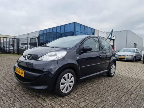 Peugeot 107 1.0-12V XS AUTOMAAT 3 X SLEUTELS ELEC.PAKET