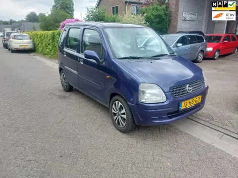 Opel Agila 1.2-16V Comfort