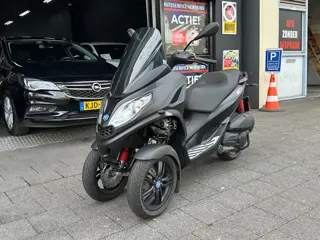 Piaggio Scooter 300 MP3 HPE Sport Alarm Orgineel NL! 3000Km!