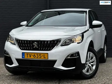 Peugeot 3008 1.2 PureTech Blue Lease Executive CAMERA | PDC | CRUISE | NWE APK
