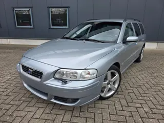 Volvo V70 2.5 R Facelift 6 traps autom, netto € 16.325, bijtelvriendelijk!