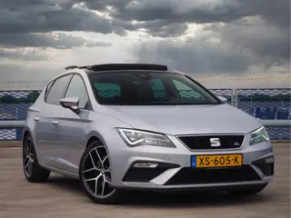 SEAT Leon 2.0 TSI FR - PANO - BEATS - STOELVERWARMING