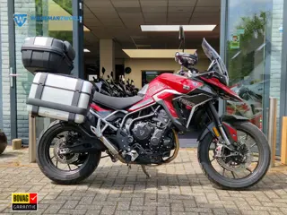 Triumph Tiger 900 GT