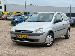 Opel Corsa 1.0-12V/ LAAG KM/ RIJDT HEERLIJK