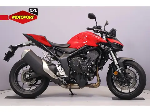 Honda CB 1000 HORNET (bj 2025)