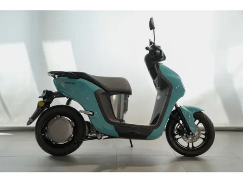 Yamaha NEO'S DUAL BATTERY (bj 2026)