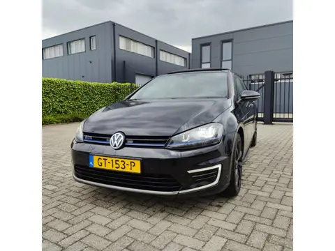 Volkswagen Golf 1.4 TSI GTE 2015 Panoramadak Xenon