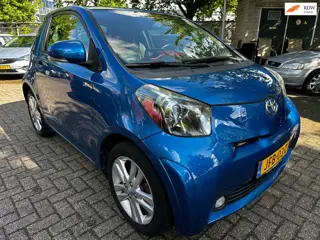 Toyota IQ 1.3 VVTi Dynamic,automaat,keyless,navi