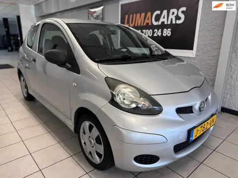 Toyota Aygo 1.0-12V Cool | Carplay | Airco | Nieuwe APK|