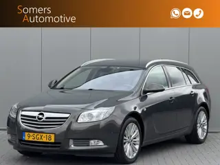 Opel Insignia Sports Tourer 1.6 T 180pk Cosmo | Navigatie | Xenon | Trekhaak | Elektr. Achterklep |