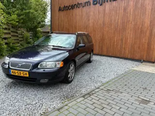 VOLVO V70 2.0 T Edition II