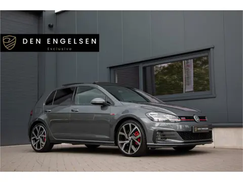 Volkswagen Golf 2.0 TSI GTI Performance 245PK | Panoramadak | AdaptieveCruiseControl | Alcantara | K